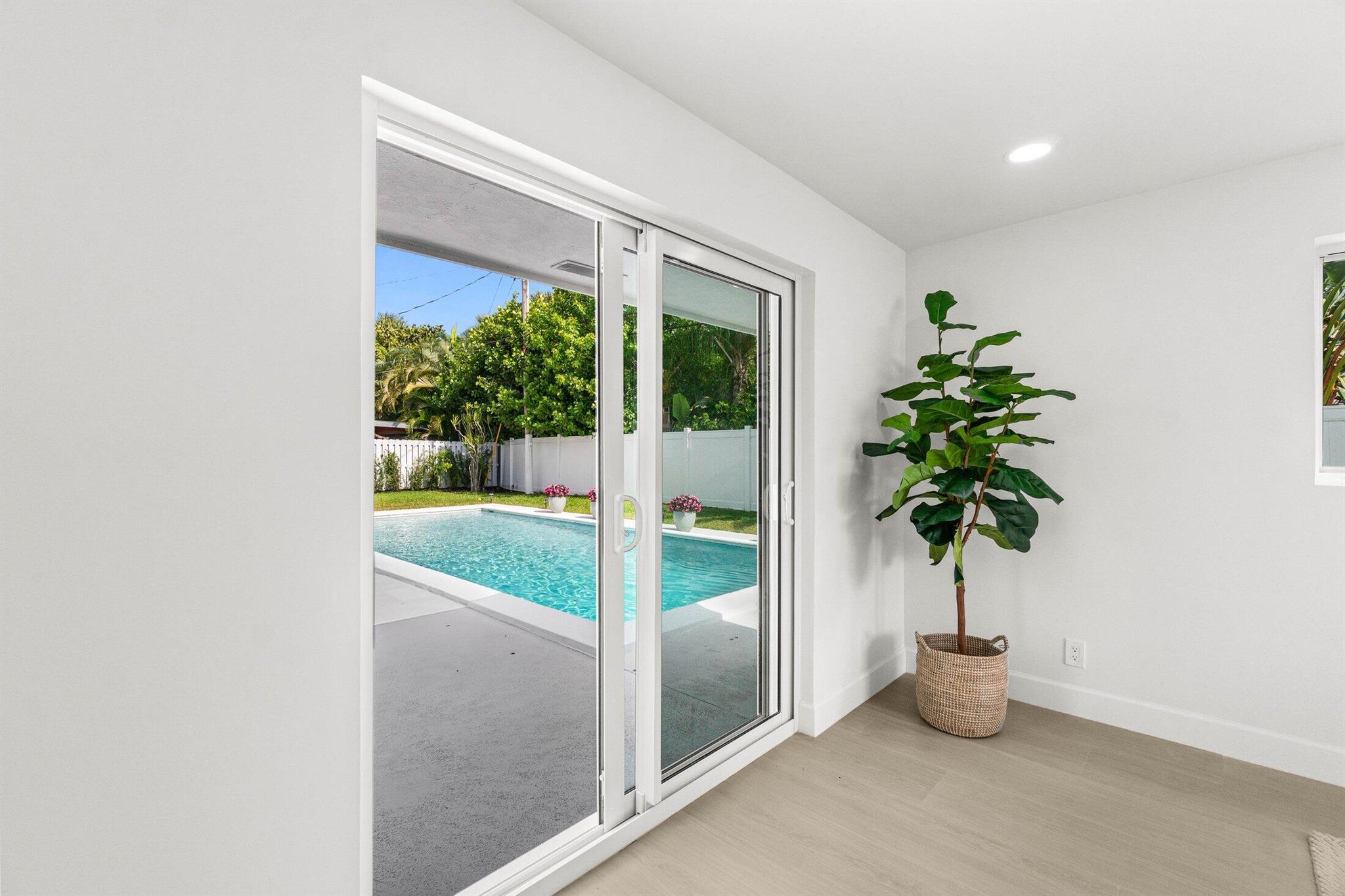 FOREST HILLS - Residential