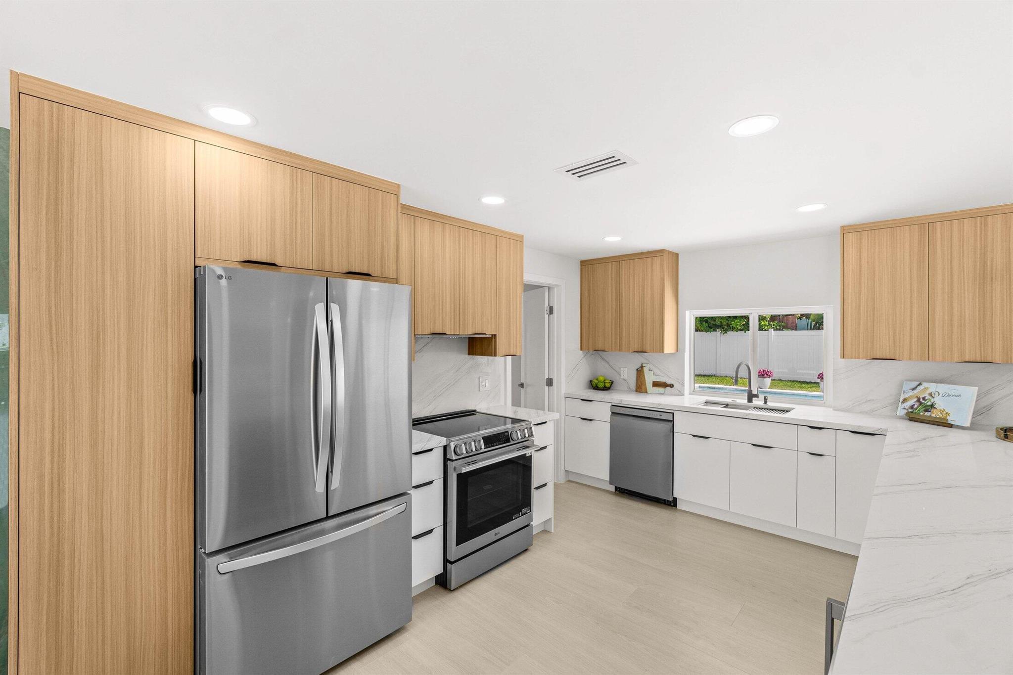FOREST HILLS - Residential