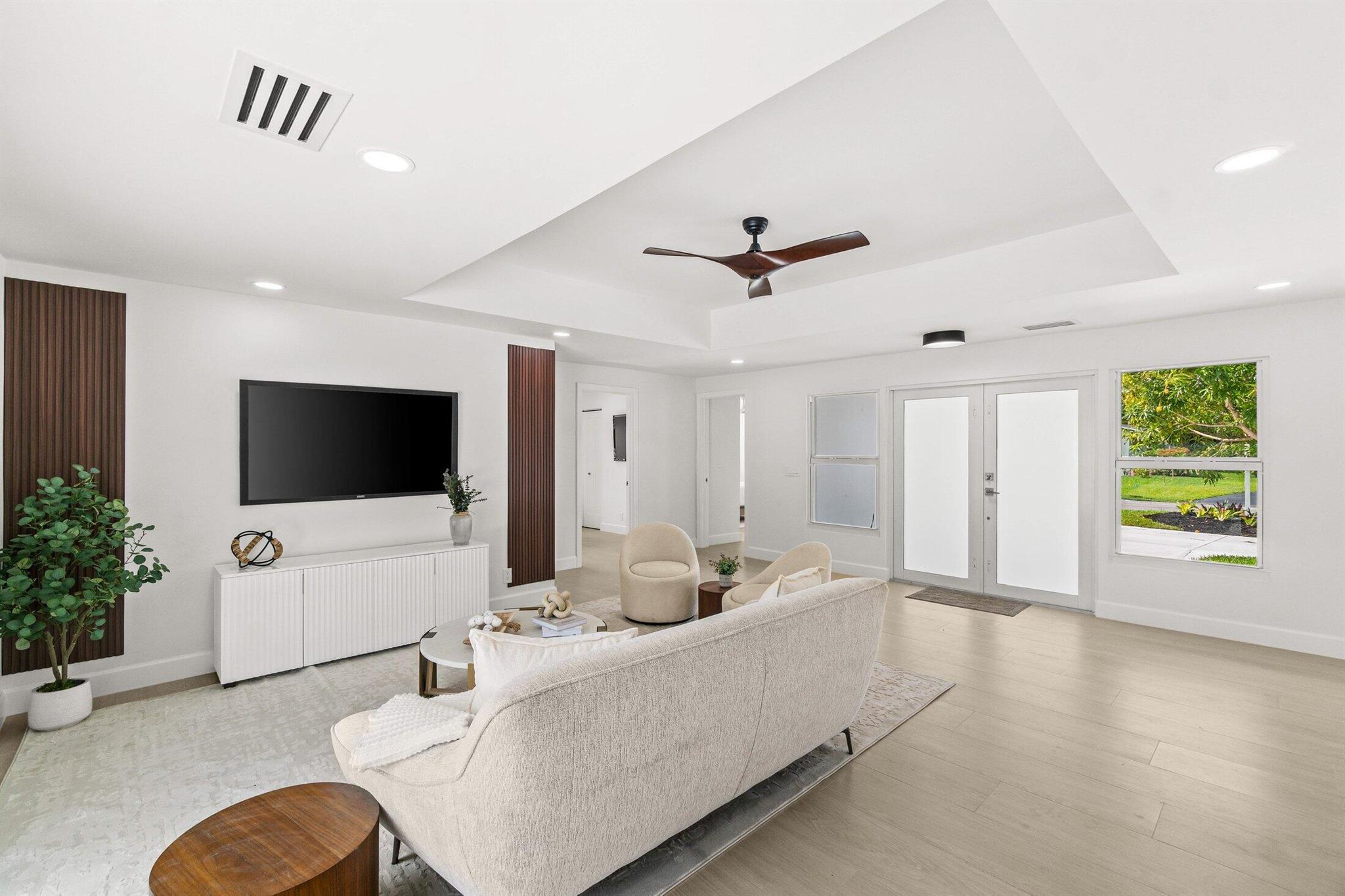 FOREST HILLS - Residential