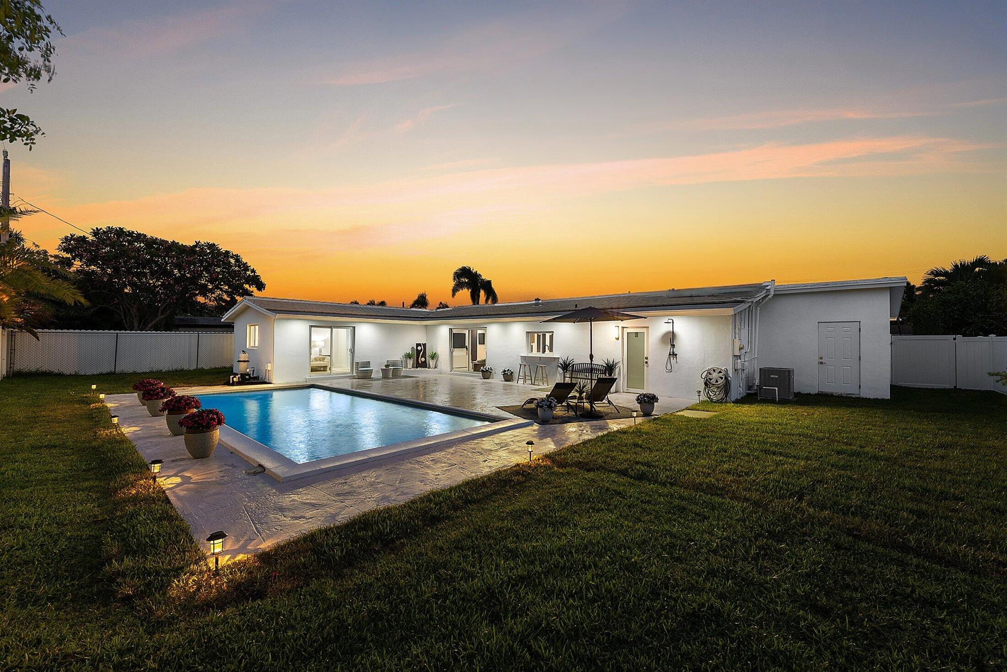 FOREST HILLS - Residential