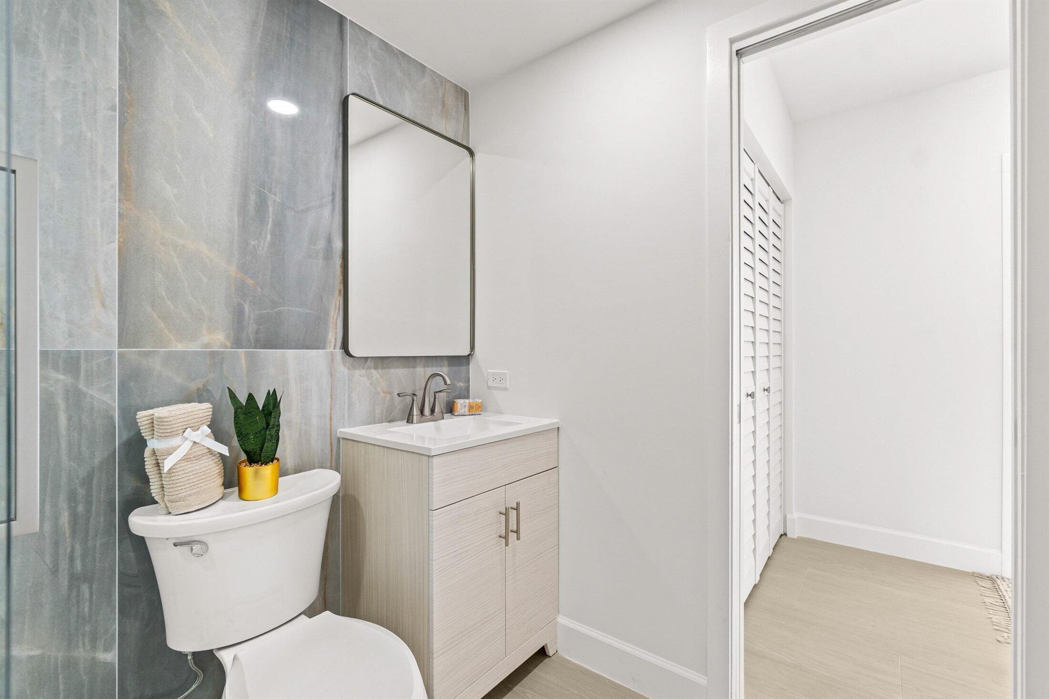 FOREST HILLS - Residential
