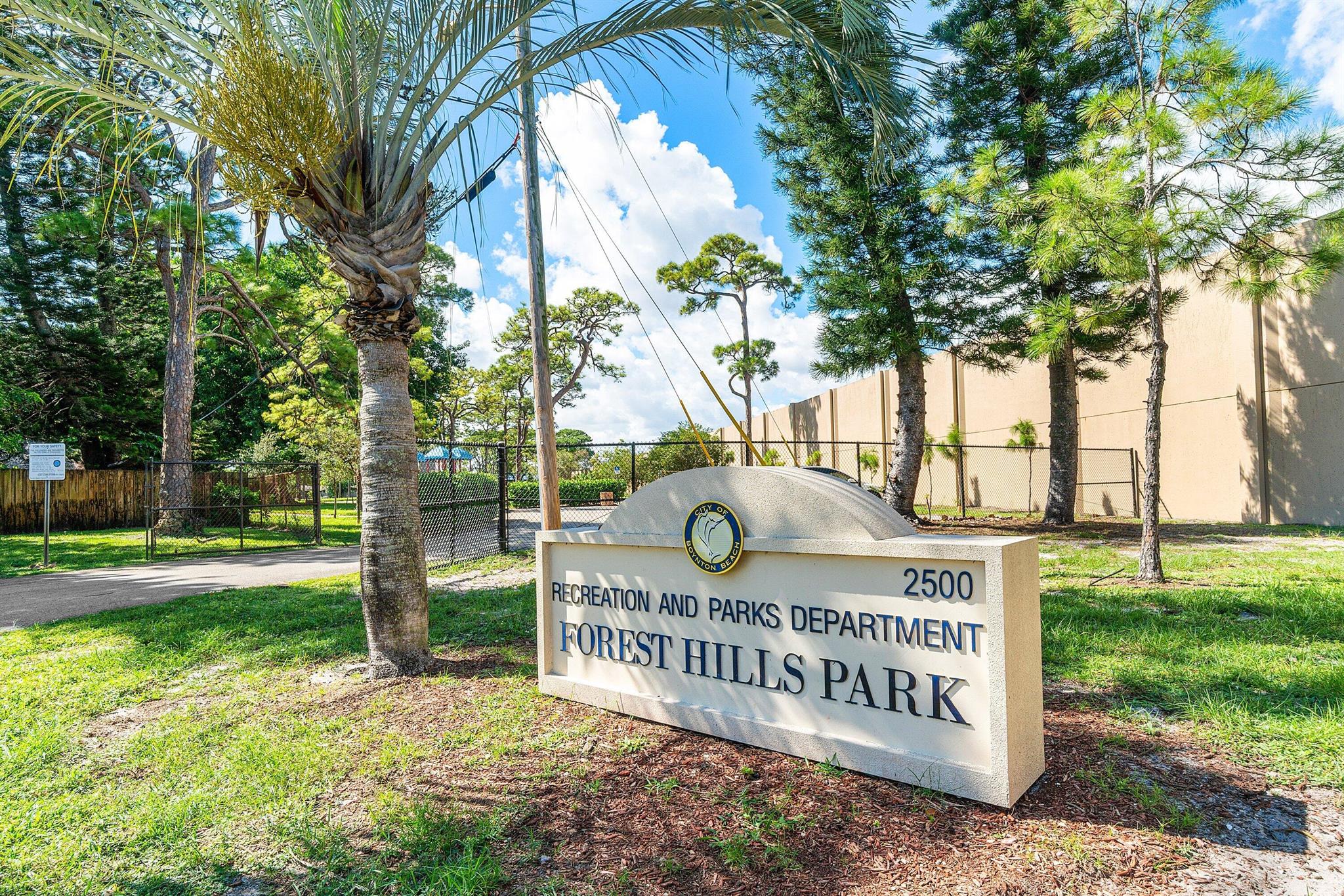 FOREST HILLS - Residential