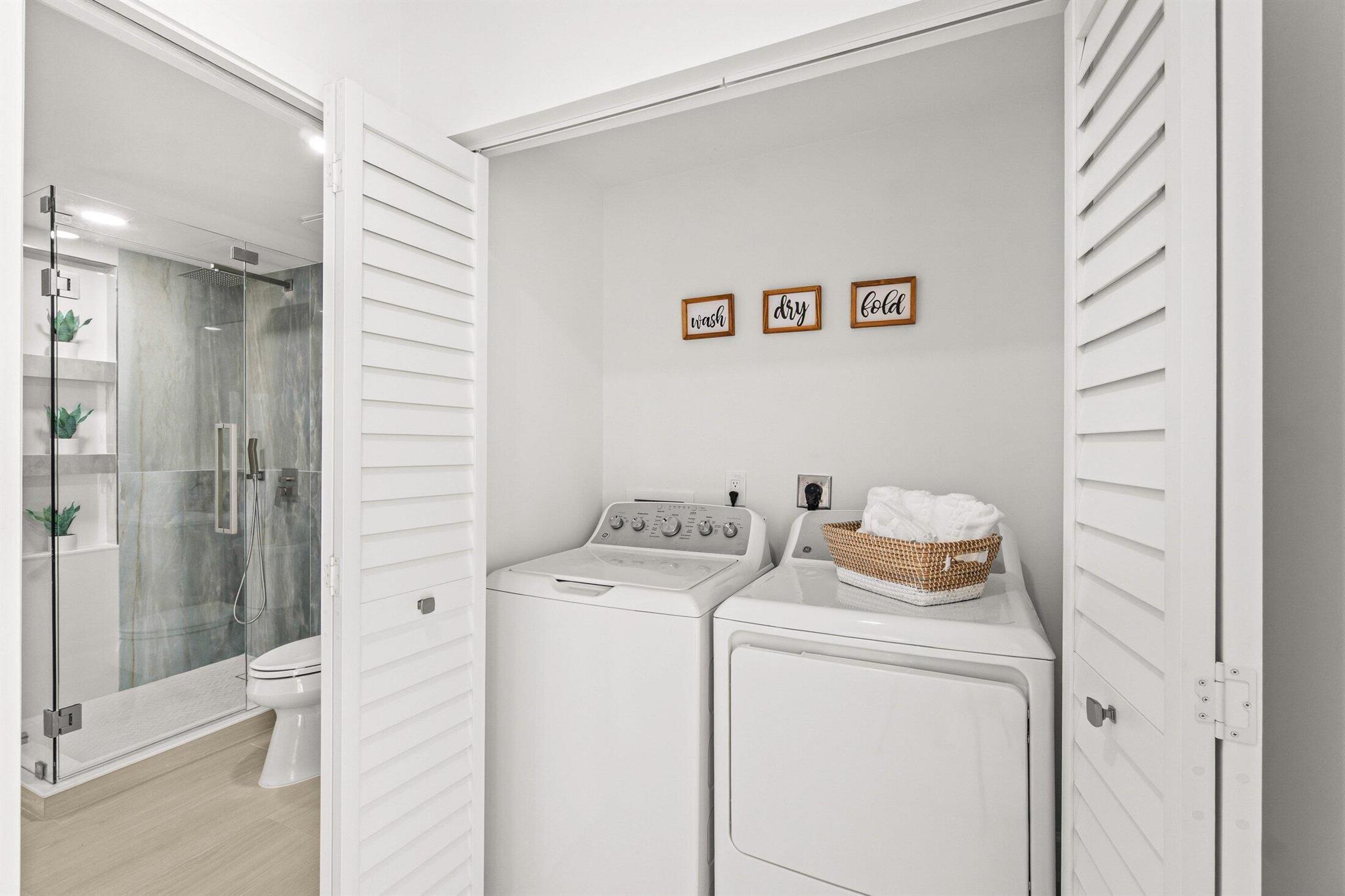 FOREST HILLS - Residential