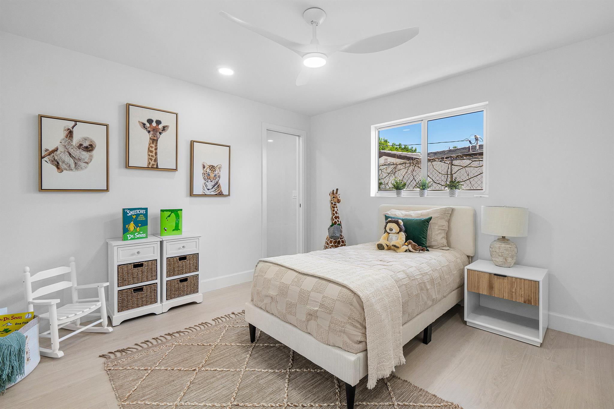 FOREST HILLS - Residential