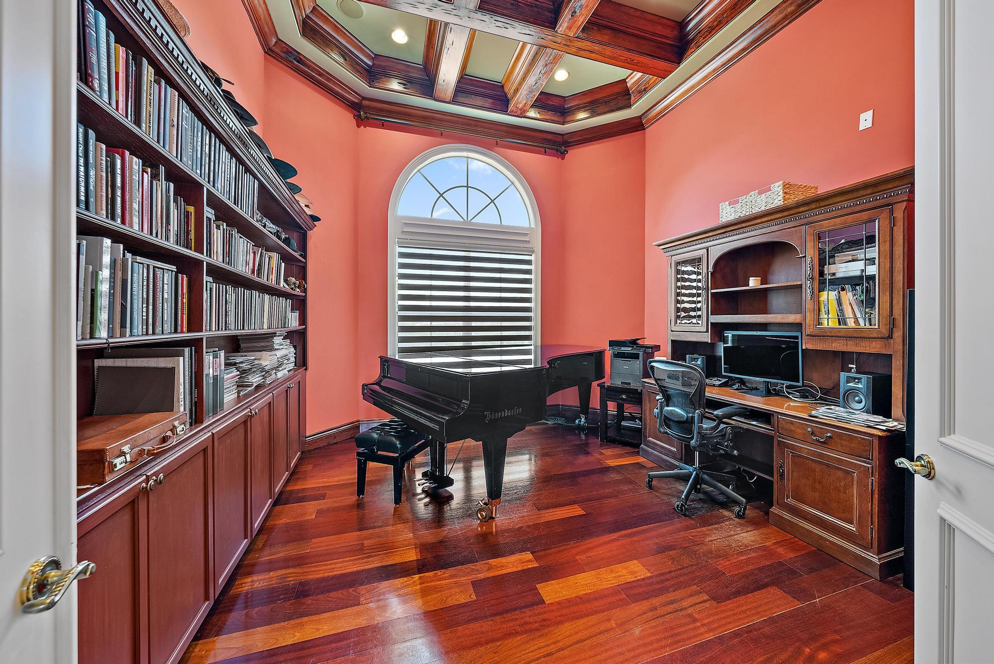 JUPITER RIVER ESTATES - Residential Lease