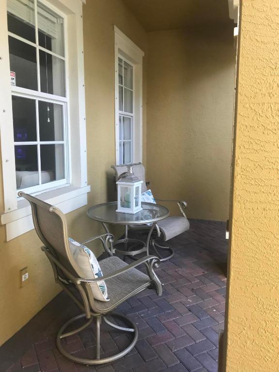 SANDPIPER COVE AT BOTANICA CONDO - Residential Lease