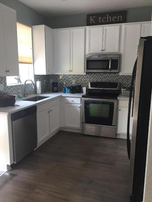 SANDPIPER COVE AT BOTANICA CONDO - Residential Lease