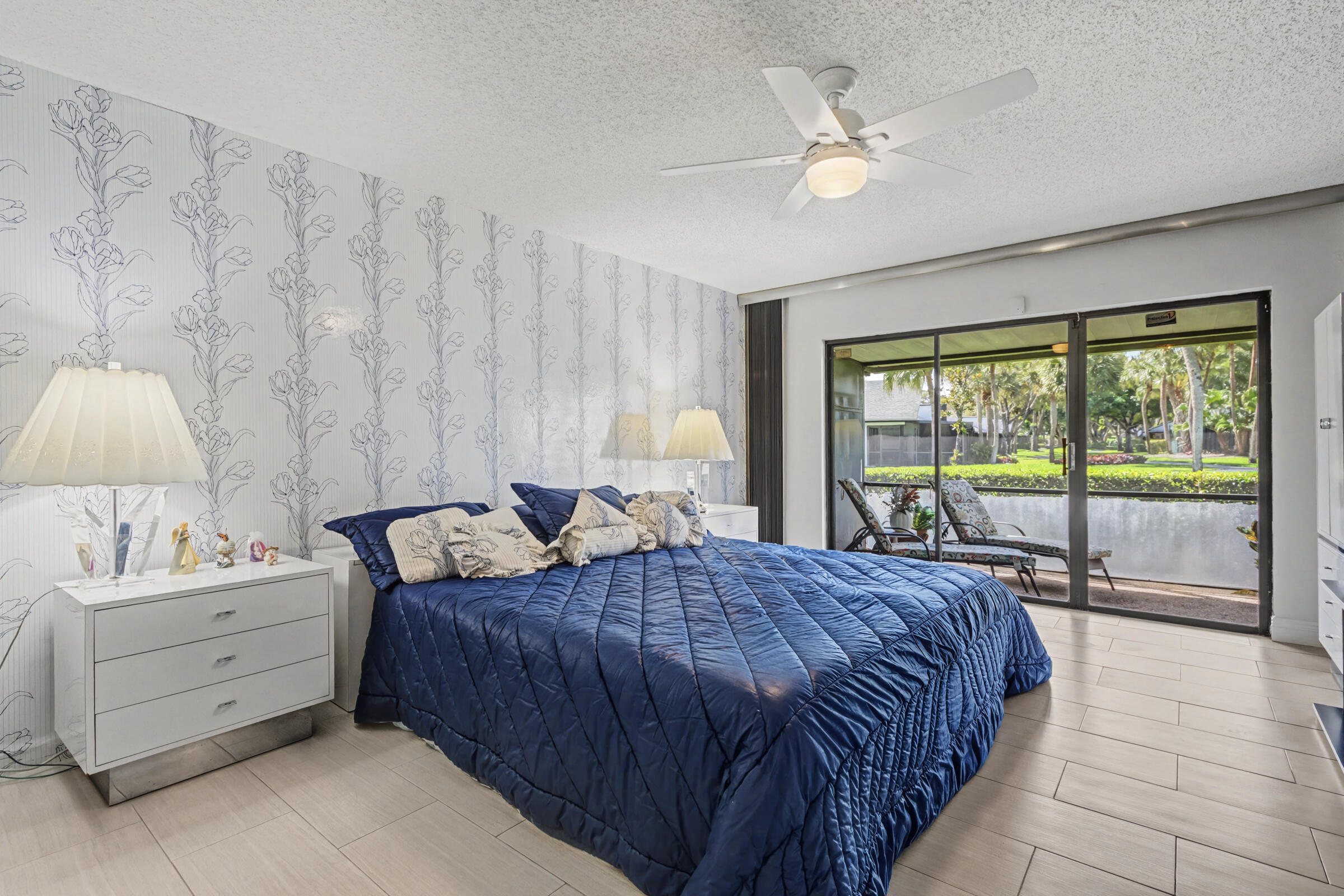 VILLAS AT BONAVENTURE IN TR 37 S - Residential