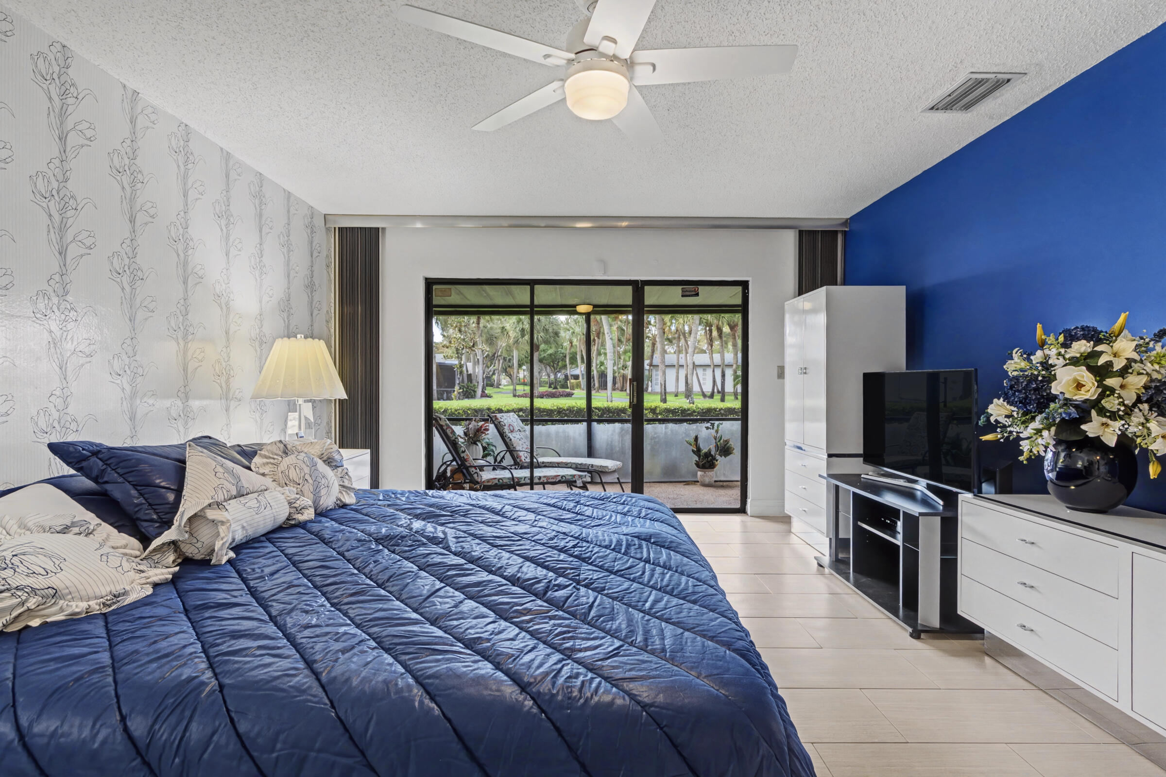 VILLAS AT BONAVENTURE IN TR 37 S - Residential