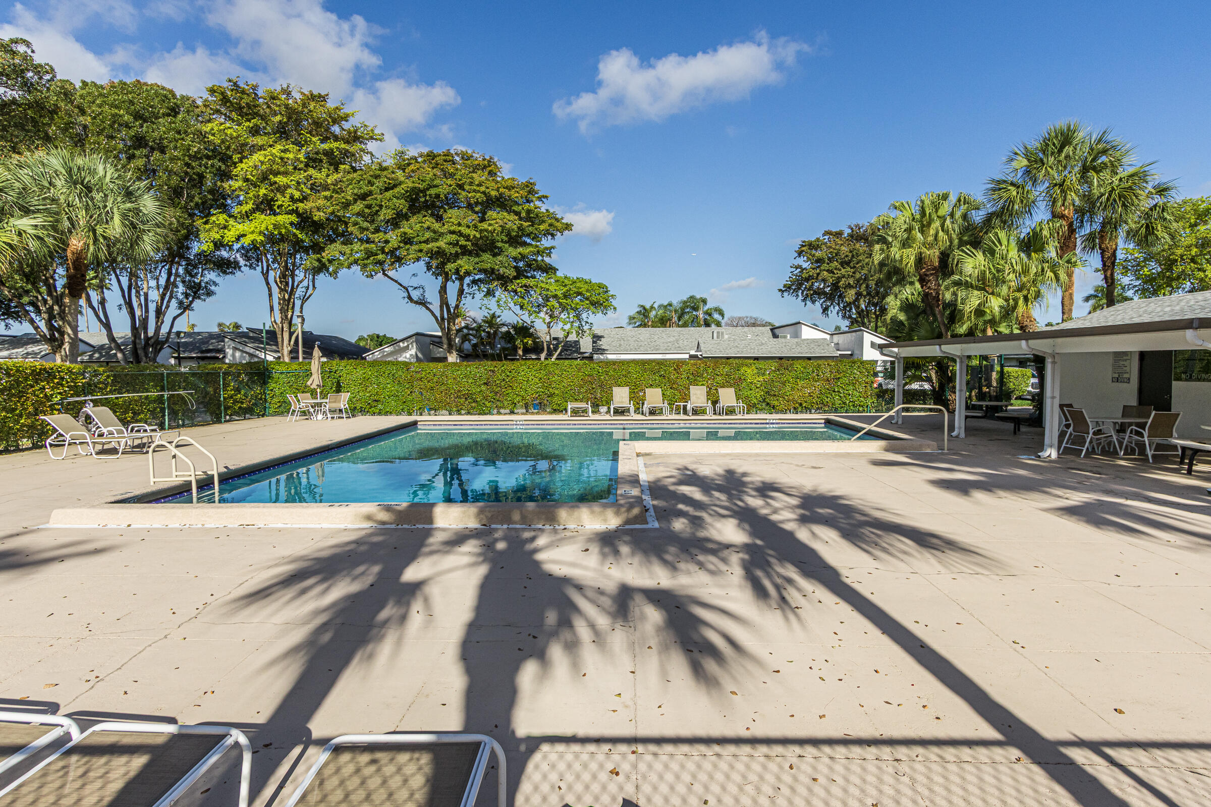 VILLAS AT BONAVENTURE IN TR 37 S - Residential