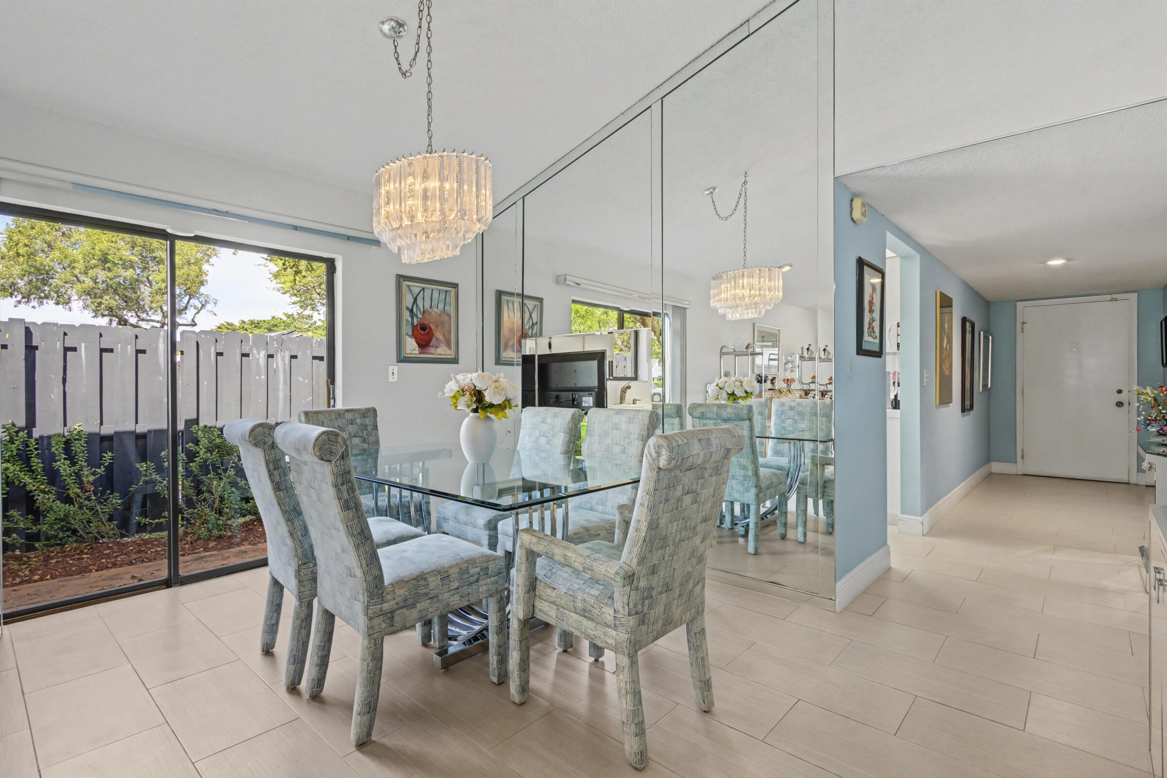 VILLAS AT BONAVENTURE IN TR 37 S - Residential