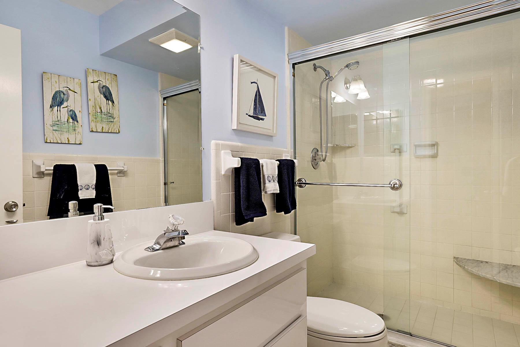 Jupiter, Florida 33477, United States, 2 Bedrooms Bedrooms, ,2 BathroomsBathrooms,Residential,Active,209538