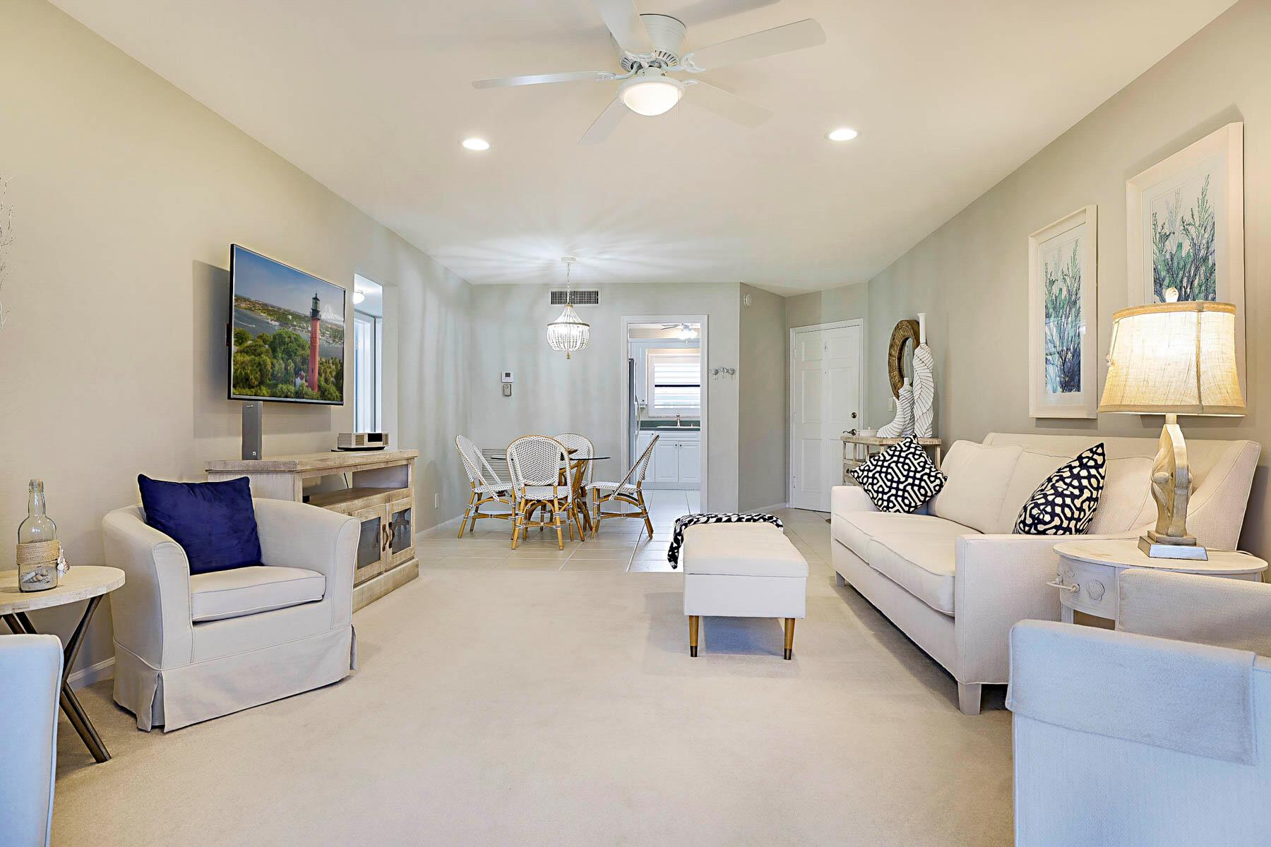 Jupiter, Florida 33477, United States, 2 Bedrooms Bedrooms, ,2 BathroomsBathrooms,Residential,Active,209538