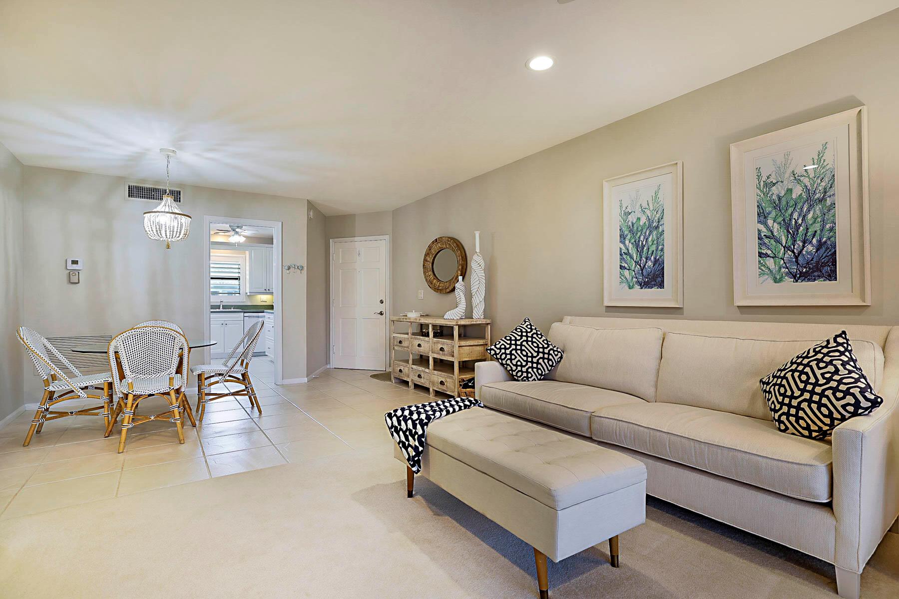 Jupiter, Florida 33477, United States, 2 Bedrooms Bedrooms, ,2 BathroomsBathrooms,Residential,Active,209538