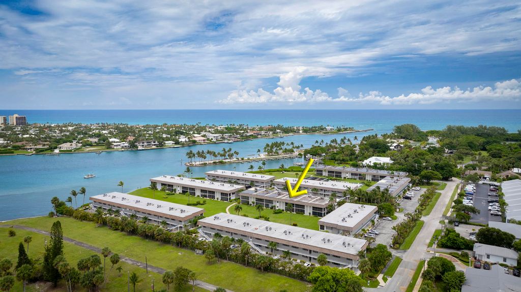 Photo of 755 Saturn Street #F203, Jupiter, FL 33477 (MLS # R11107503)