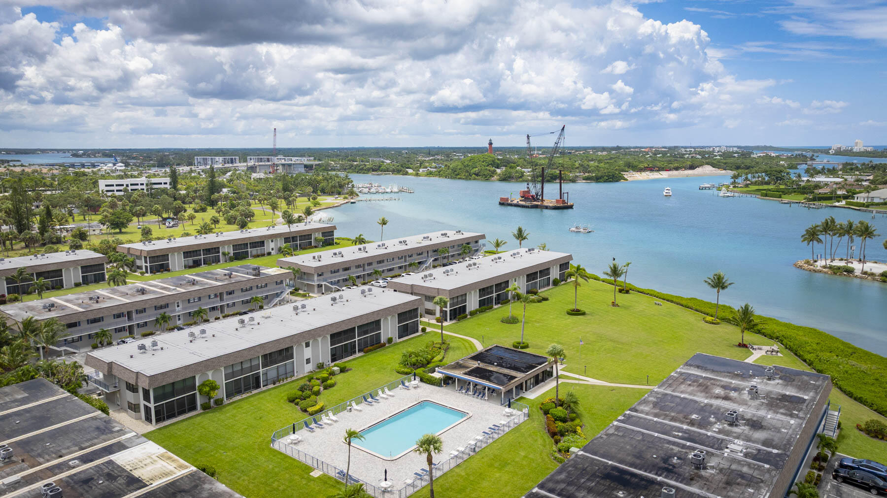 755 Saturn Street F203