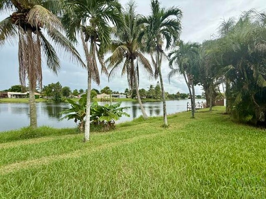 9454 NW 46TH ST, SUNRISE, FL 33351 - Image dbf2fd3fa7702ad2bc7f5e326a46de8d/3393180049