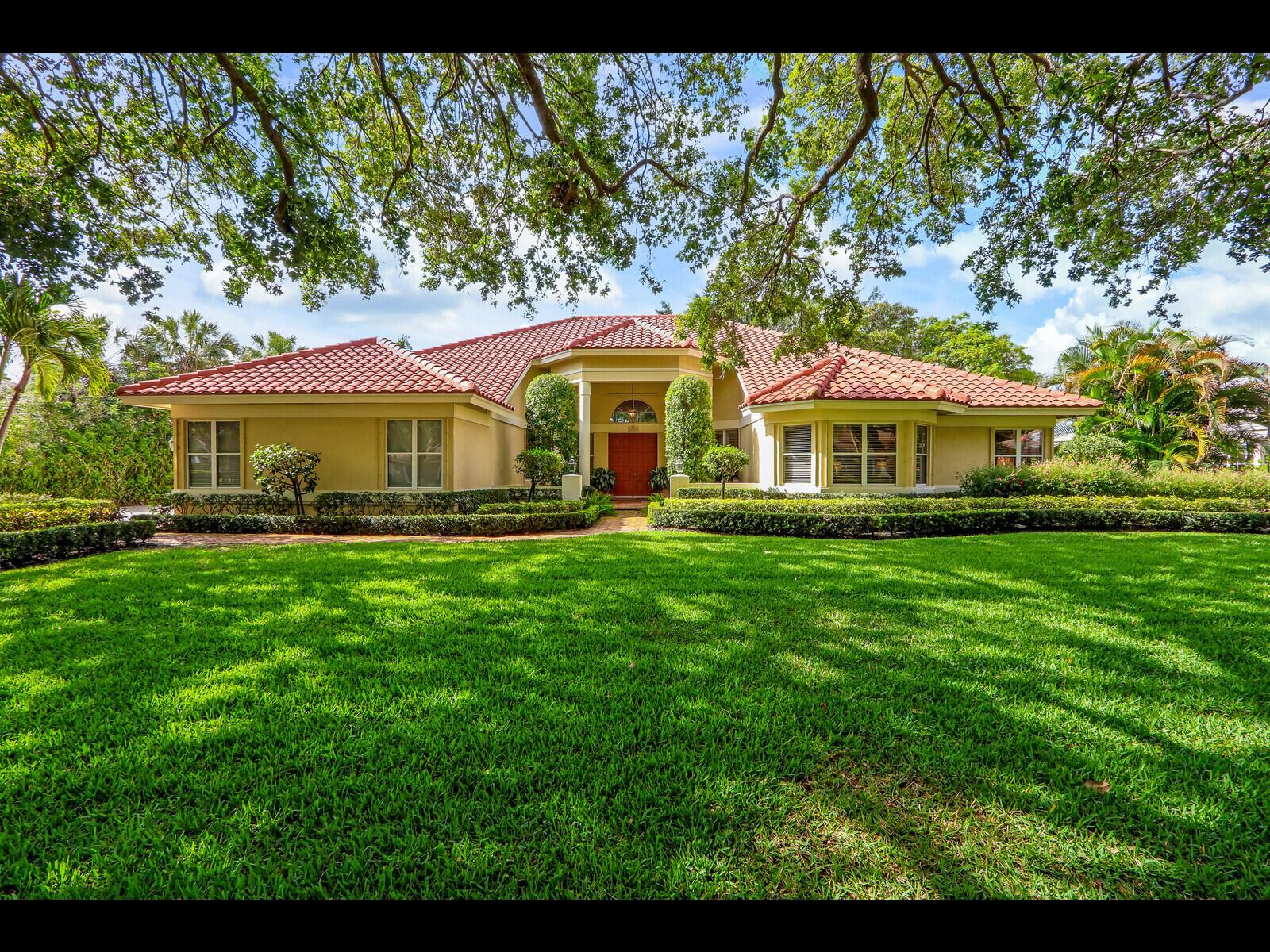 18517 SE Heritage Drive