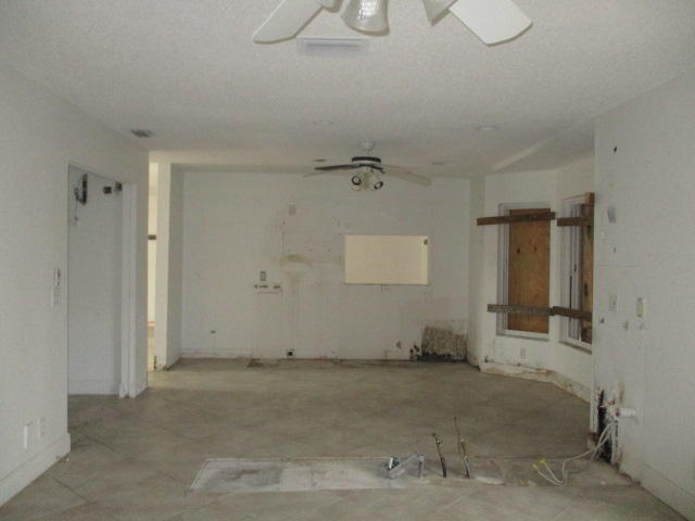 BOCA CHASE - Residential