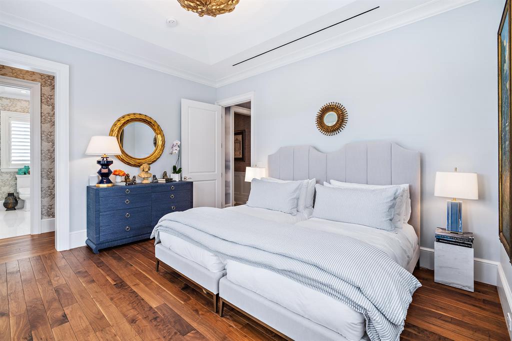 ROYAL PARK - Residential