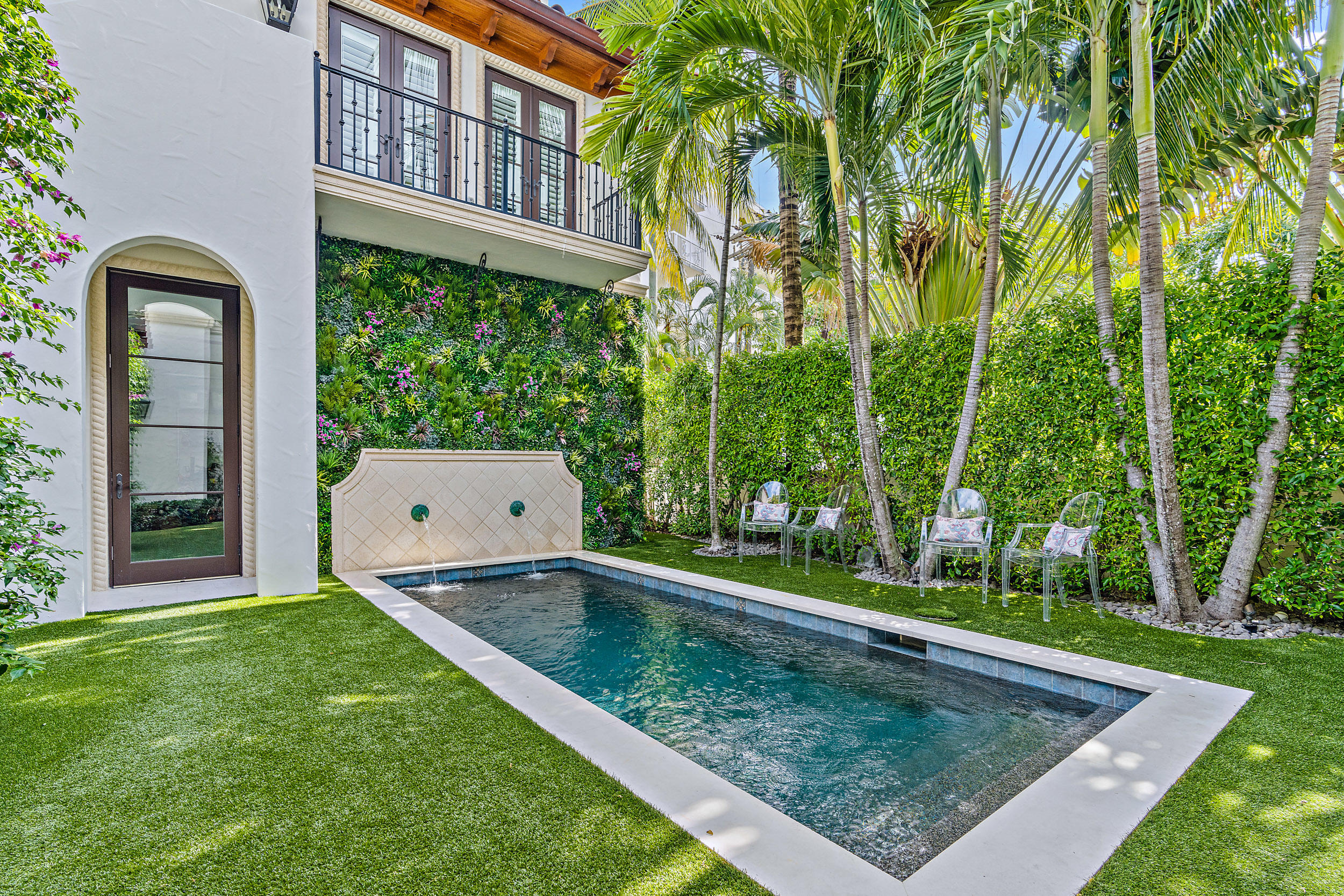 ROYAL PARK - Residential