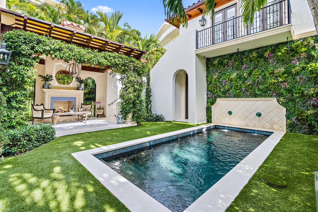 ROYAL PARK - Residential