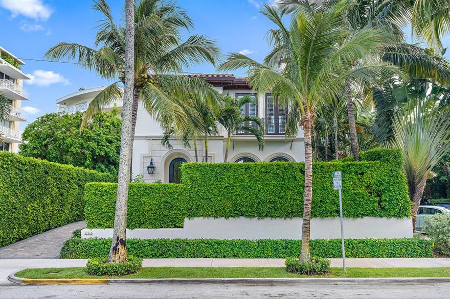 Pure Elegance. In-town living. This 2016 Pat Segraves designed home is the perfect spot for enjoying Palm Beach to the fullest. Walk to Worth, the Four Arts, the beach and Town Docks. The Lake Trail and the new Nievera Williams landscaped park along the intracoastal are literally steps away. Two bedrooms plus study upstairs and a beautiful guest suite above the two-car garage. Elevator, full-house generator and an inviting salt water pool. Move right in. There's nothing missing!