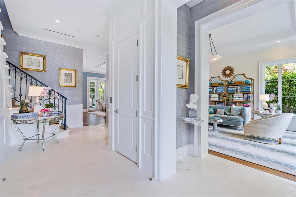 ROYAL PARK - Residential