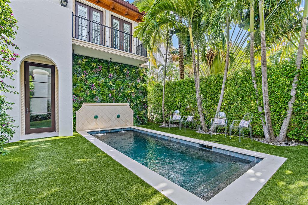 ROYAL PARK - Residential