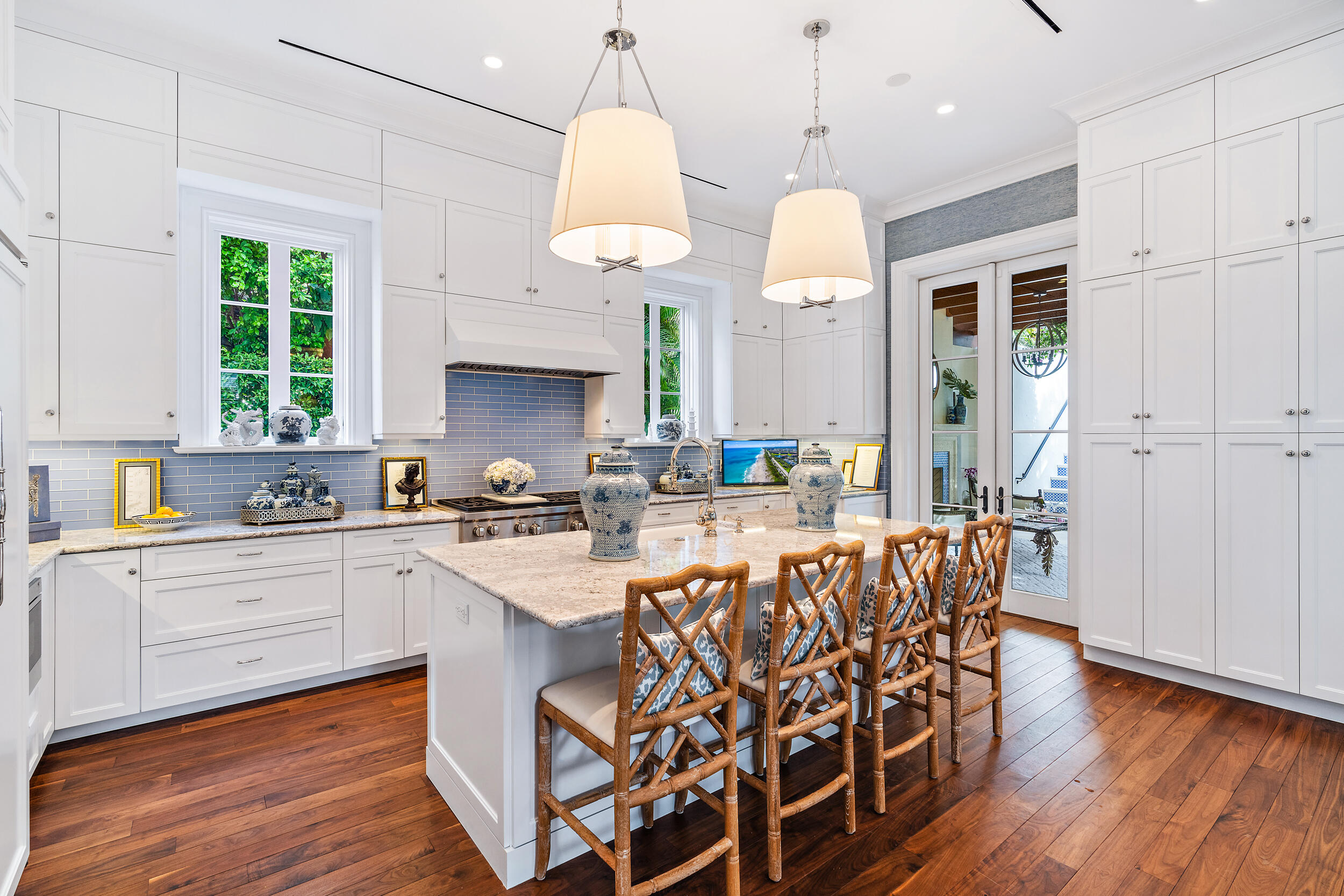 ROYAL PARK - Residential