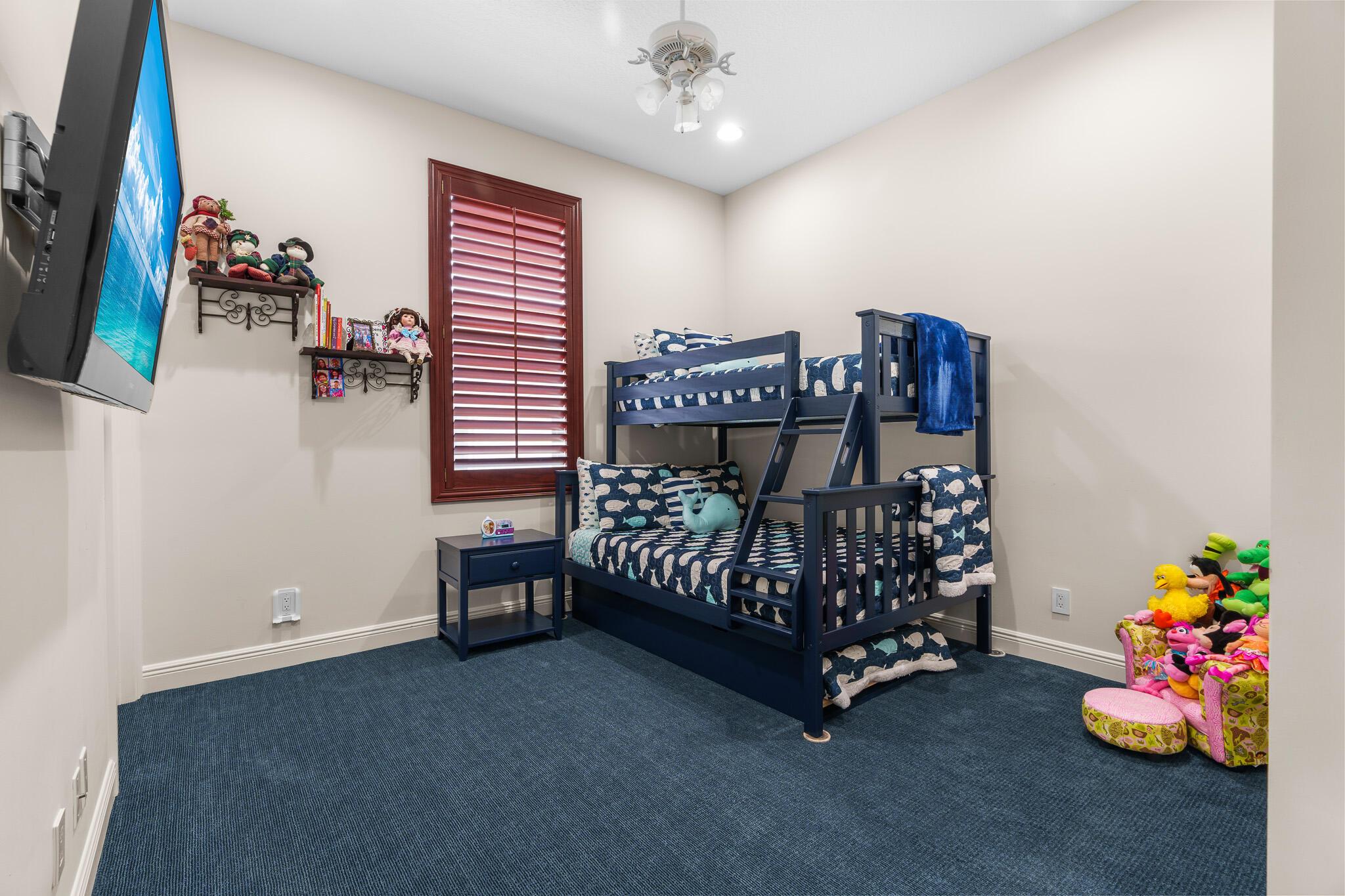 ADDISON RESERVE COUNTRY C - Residential