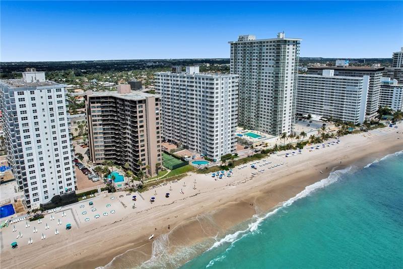 REGENCY TOWER CONDO - Residential