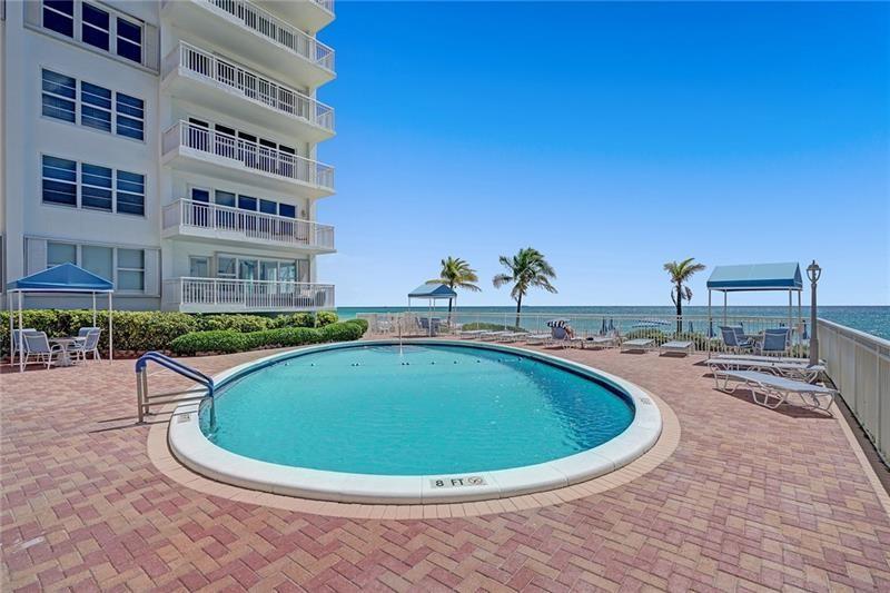 REGENCY TOWER CONDO - Residential