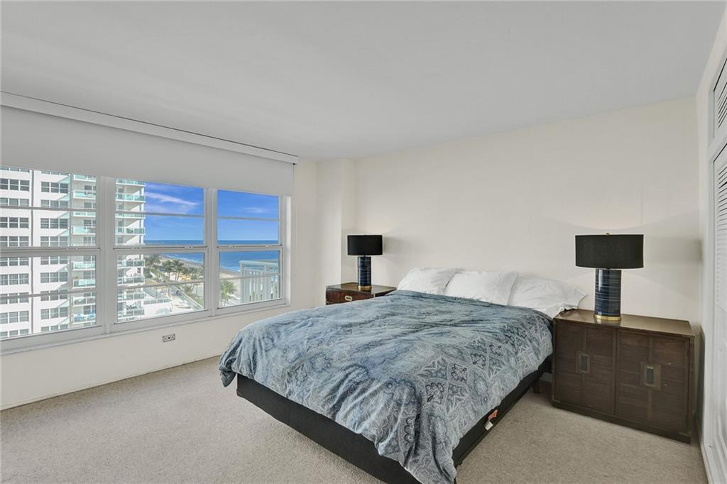 REGENCY TOWER CONDO - Residential