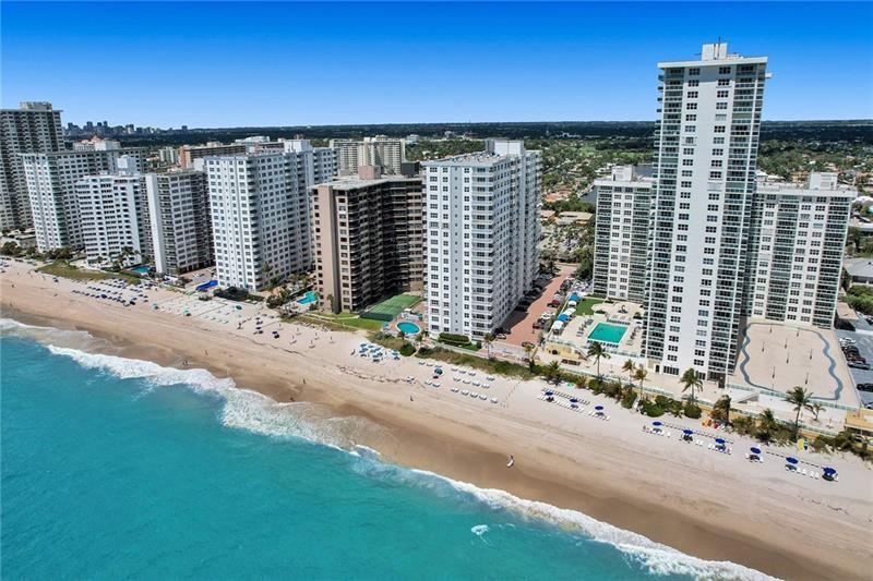REGENCY TOWER CONDO - Residential
