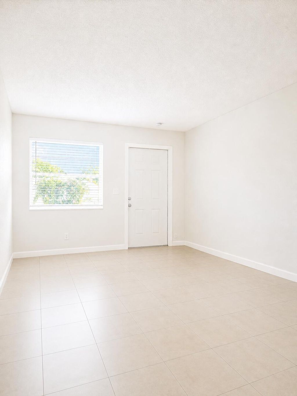 Photo of 125 W 17th ST W #1, Riviera Beach, FL 33404 (MLS # B26030895)