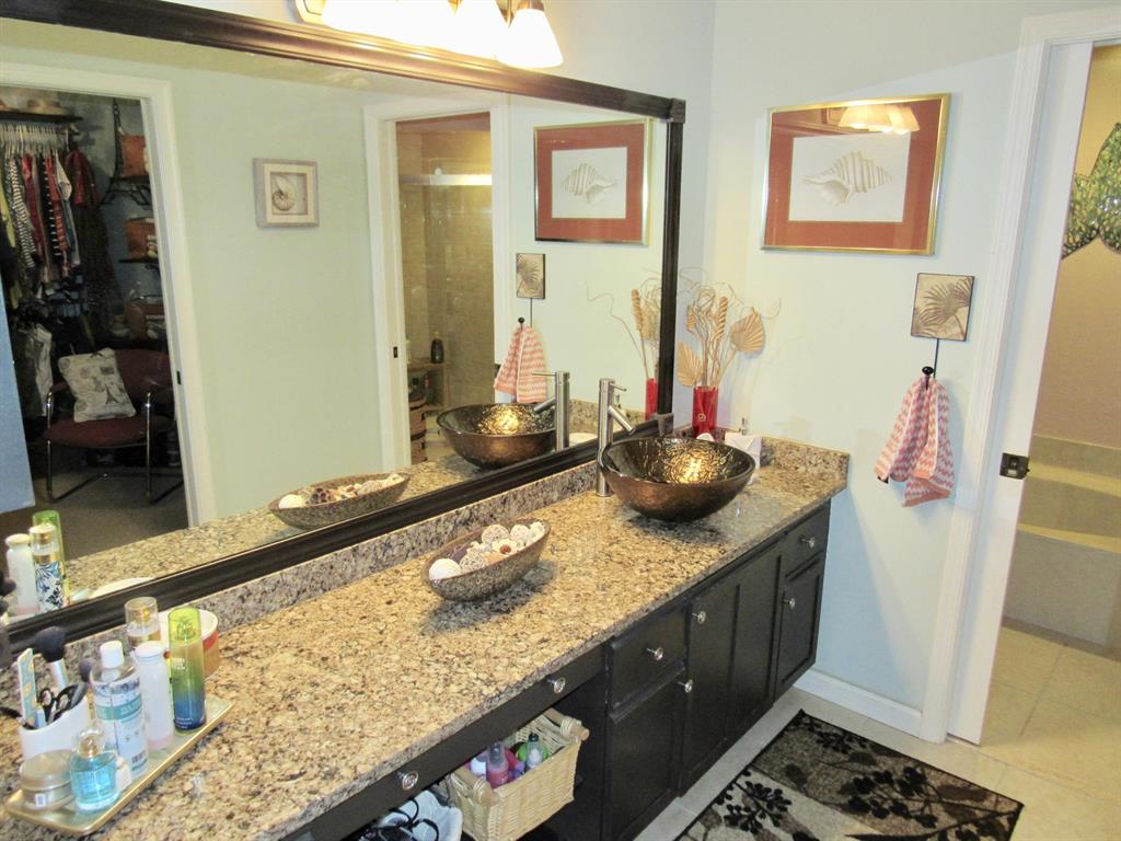 MONTEGO COVE - Residential