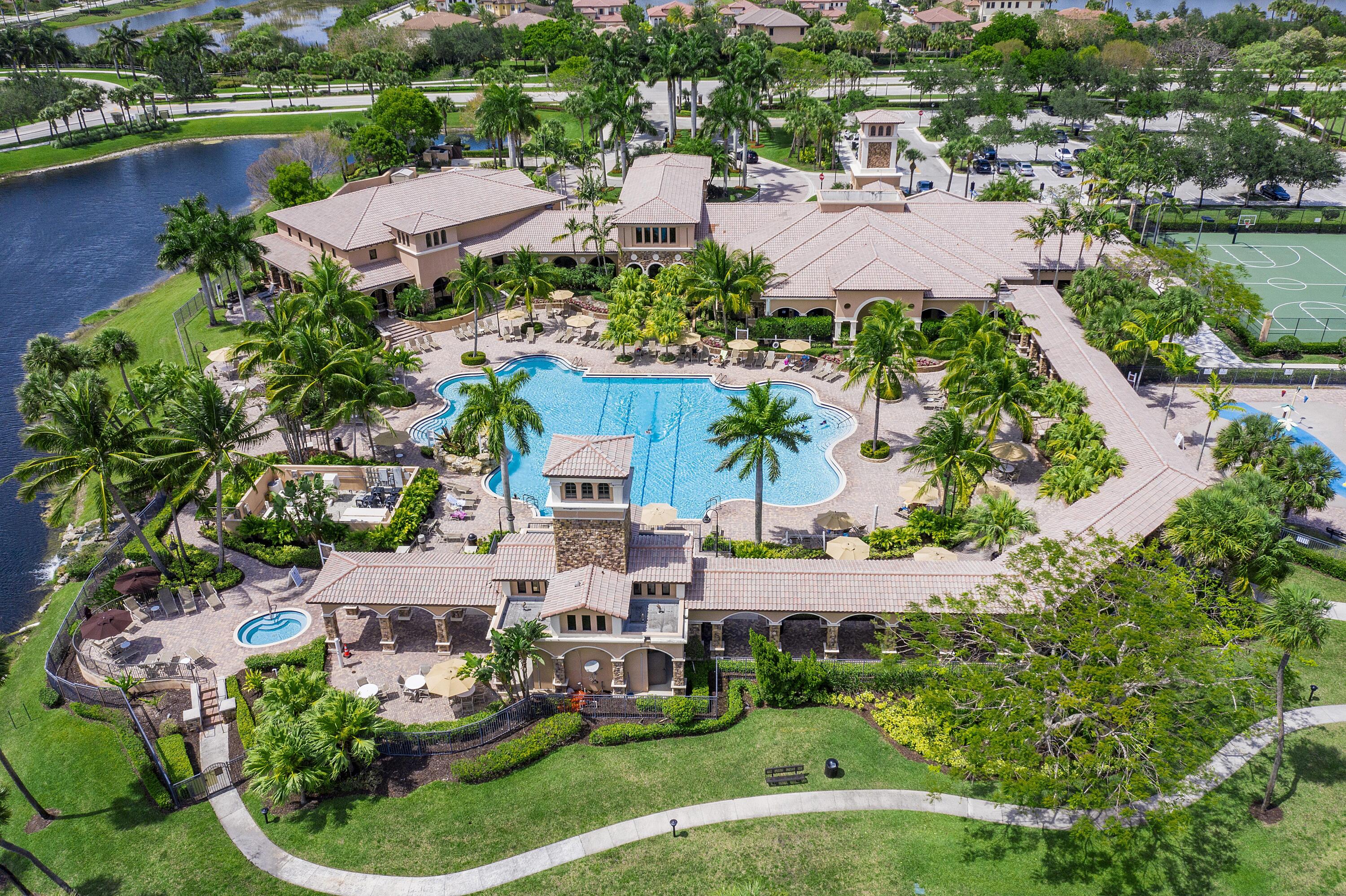 HERON BAY SEVEN & EIGHT - Residential