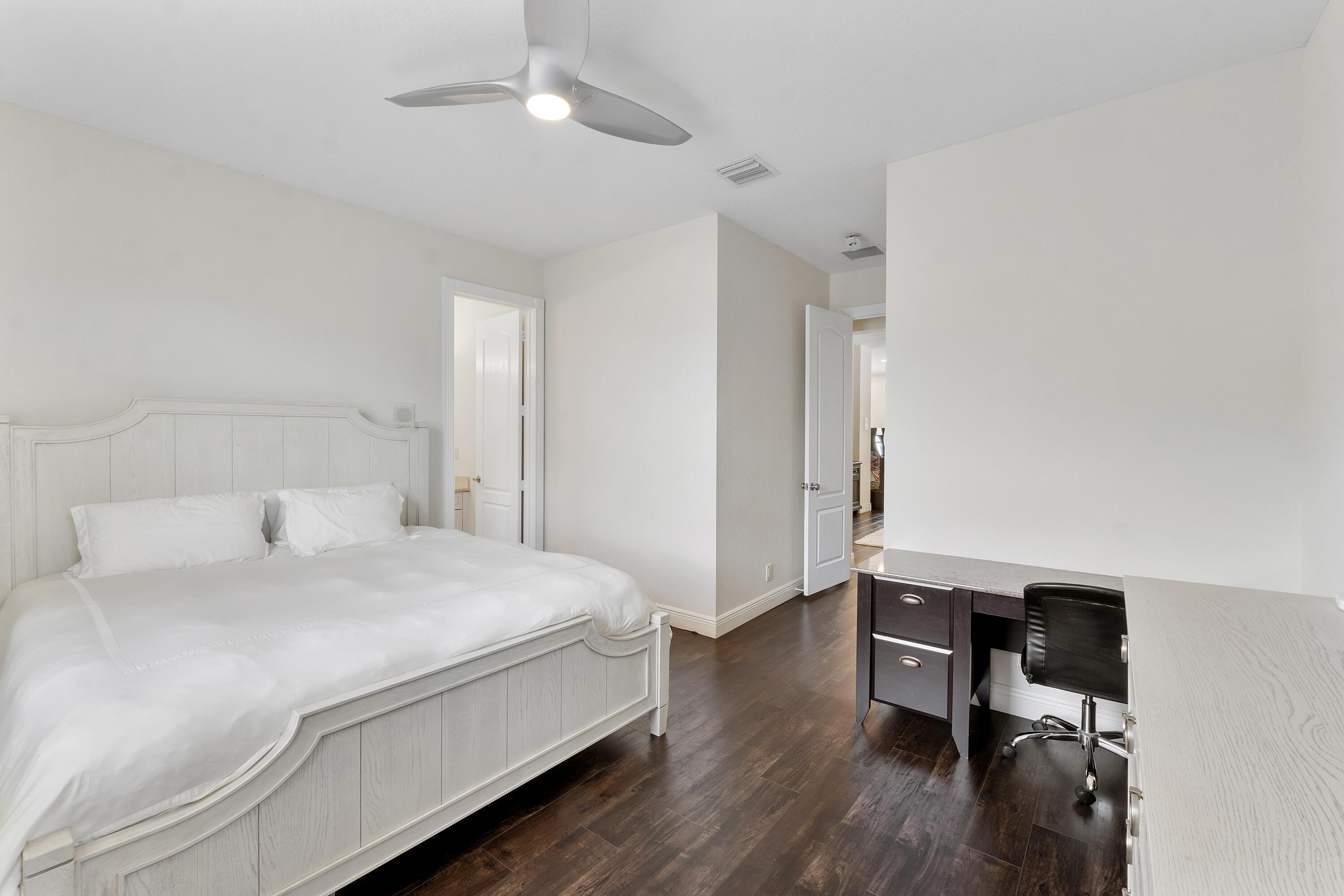 HERON BAY SEVEN & EIGHT - Residential