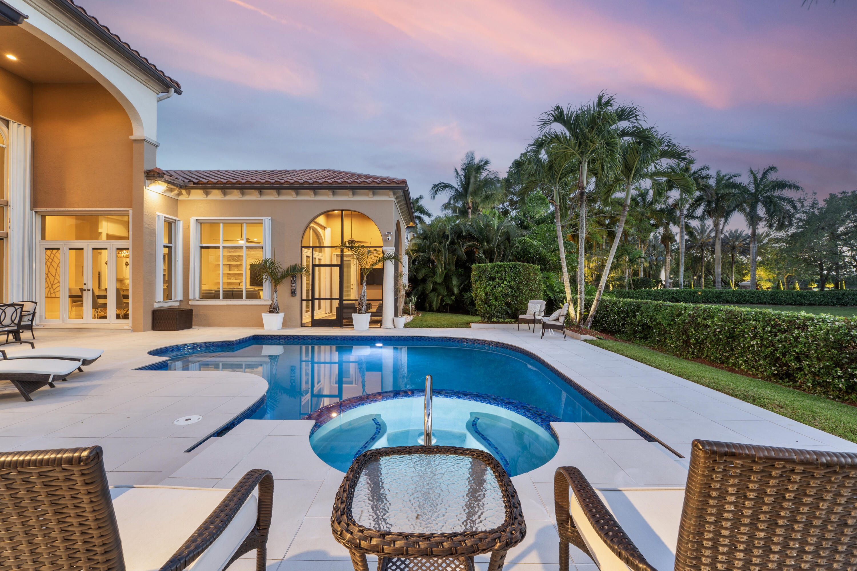 HERON BAY SEVEN & EIGHT - Residential