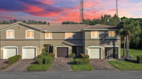 A home in Port St Lucie