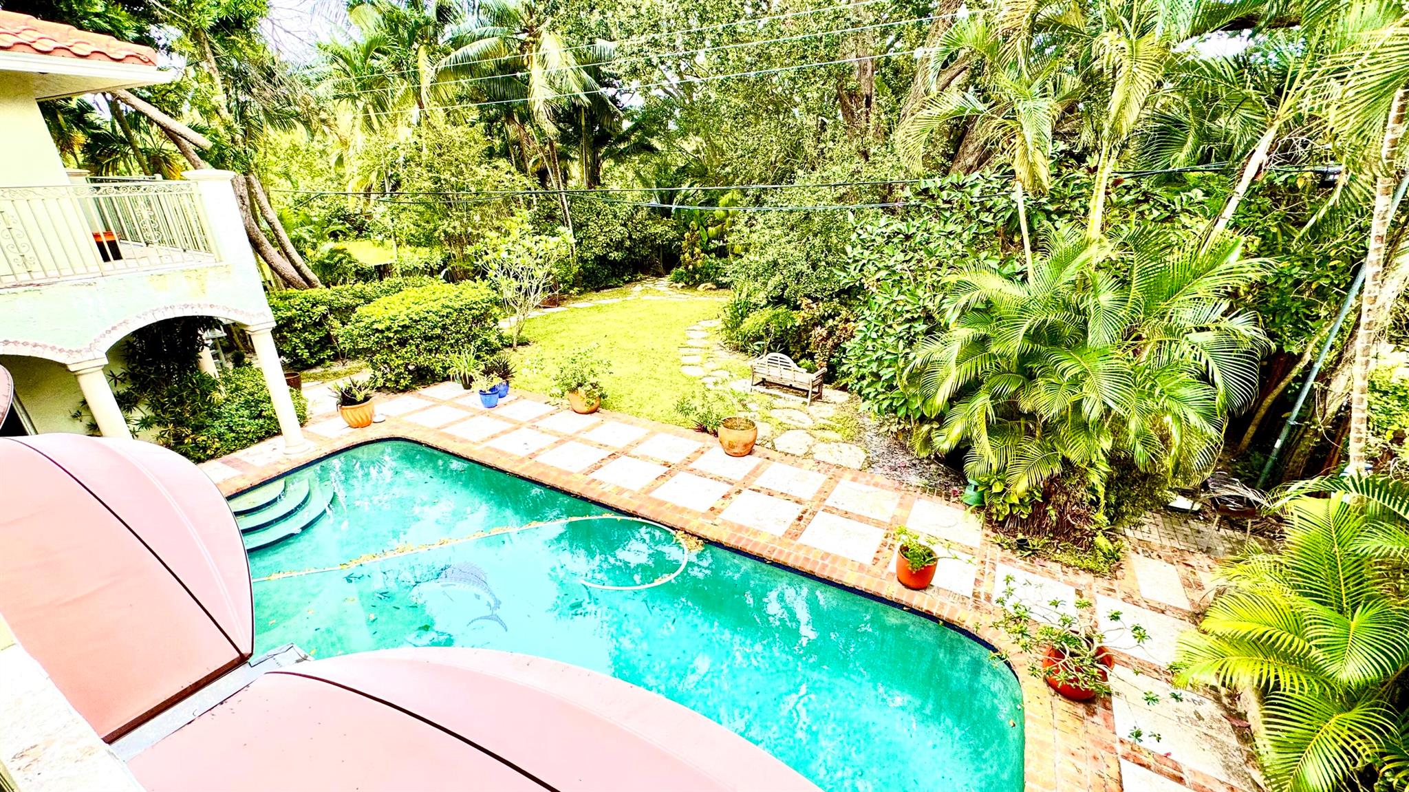 434 NW 7th Avenue
