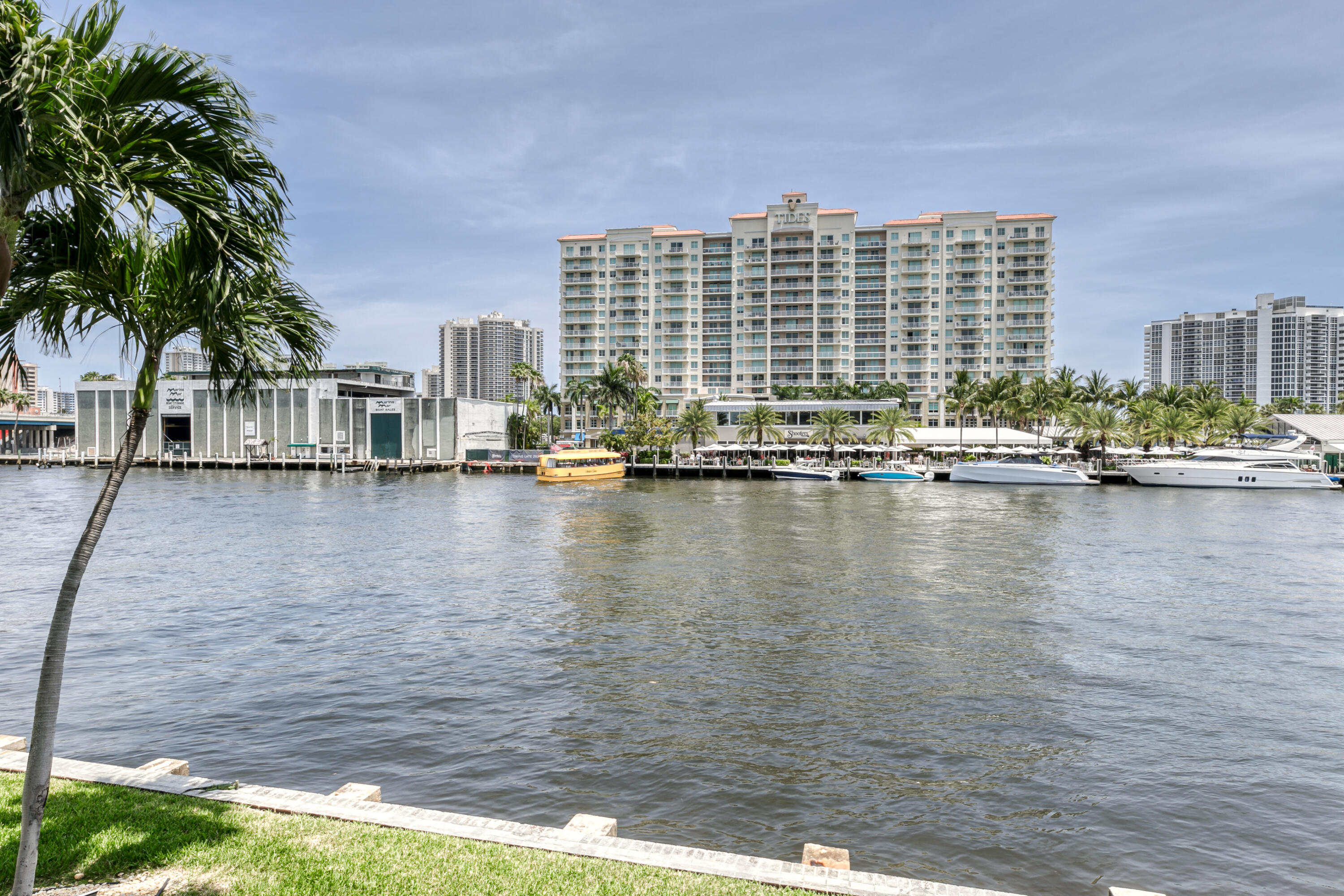 LAUDERDALE TOWER CONDO - Residential Lease