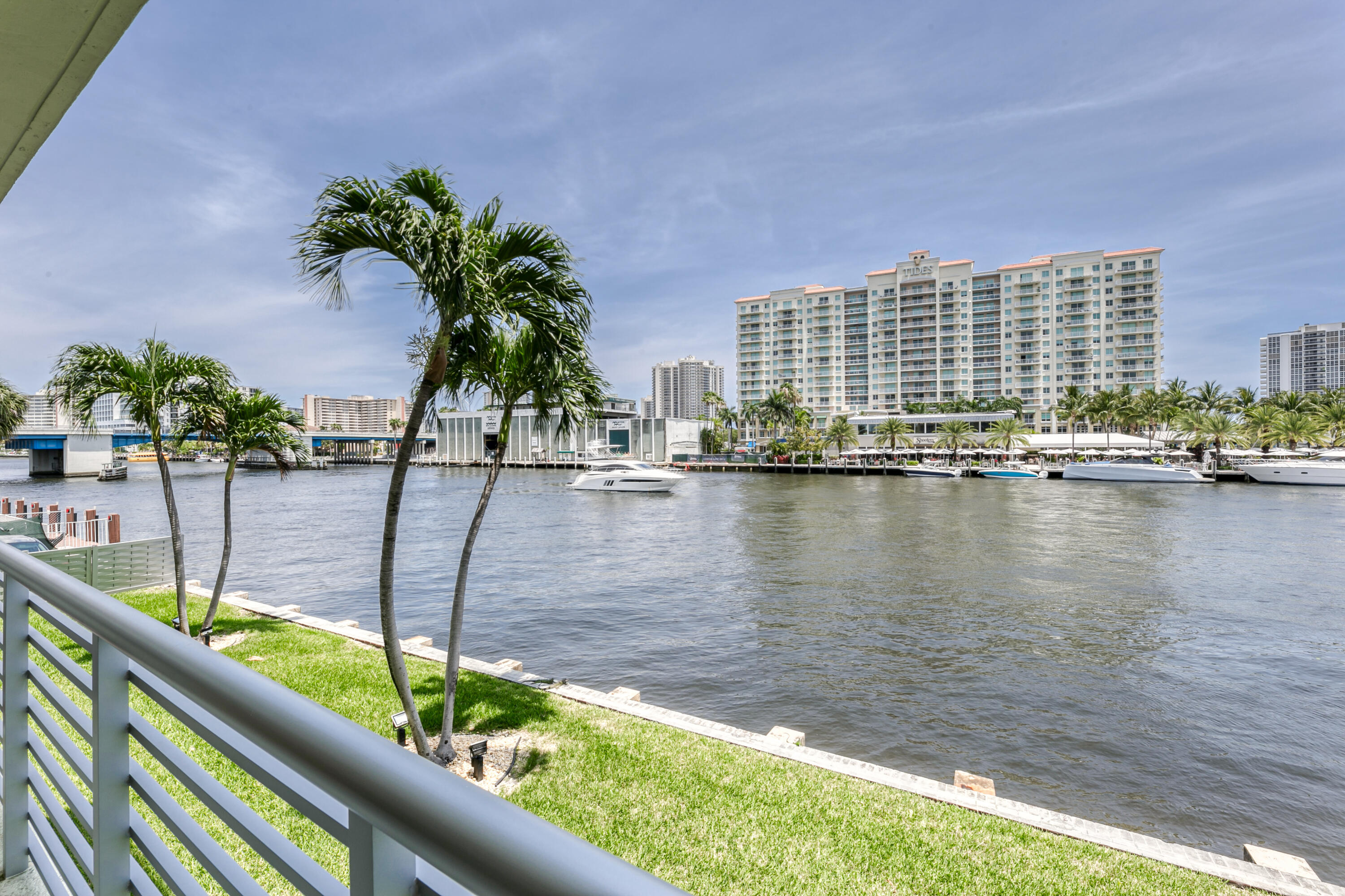 LAUDERDALE TOWER CONDO - Residential Lease