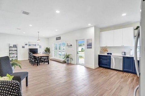 Tiny photo for 2622 NE 27TH Avenue, Lighthouse Point, FL 33064 (MLS # B26057647)