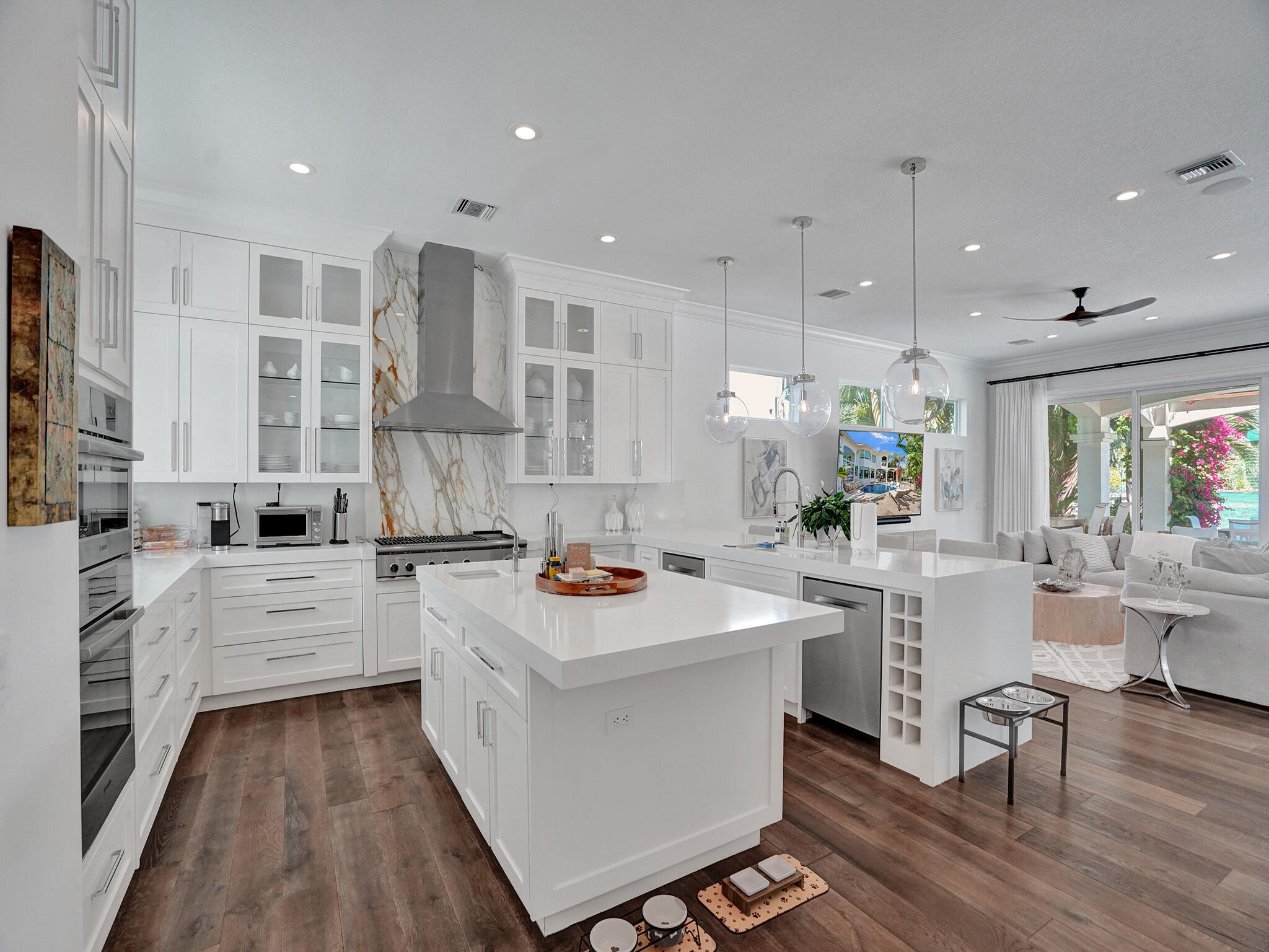 LAKE ROGERS - Residential