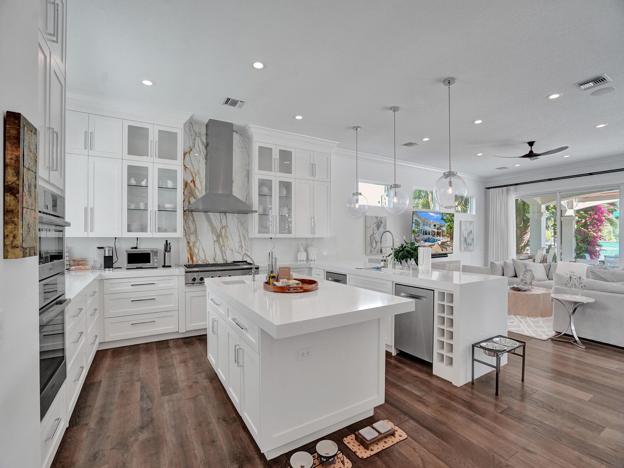 LAKE ROGERS - Residential