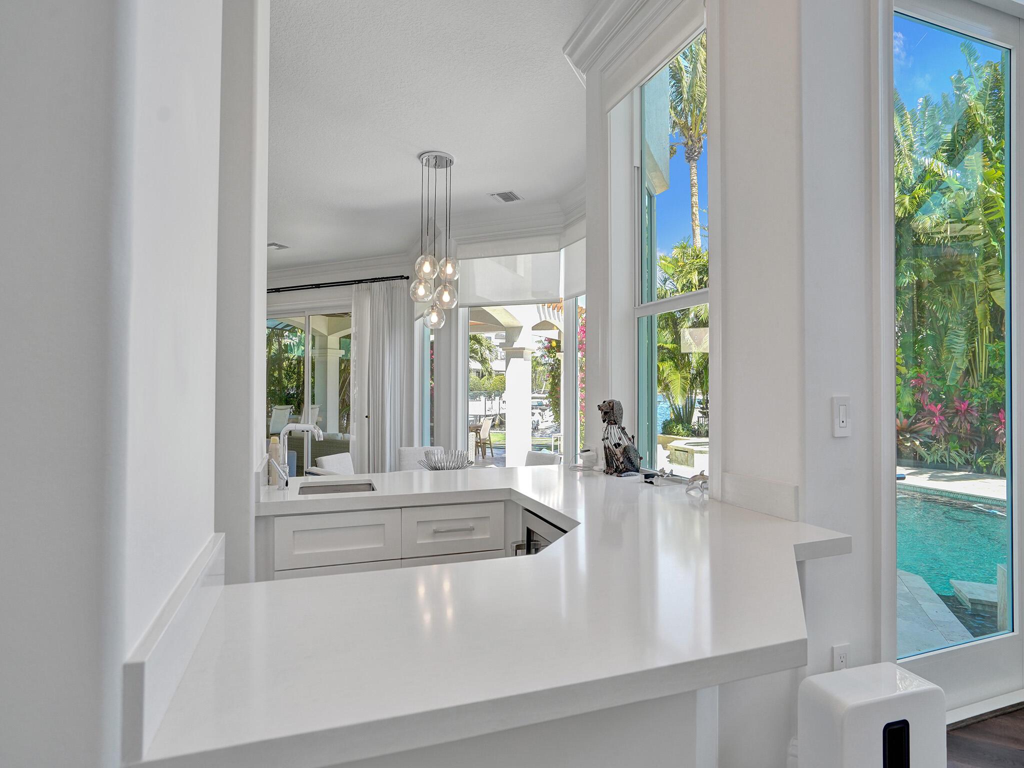 LAKE ROGERS - Residential