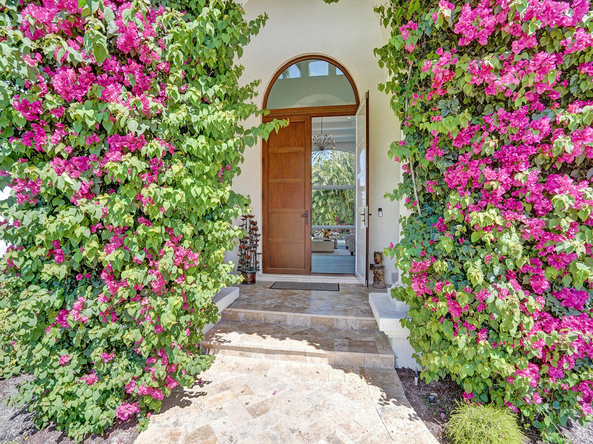 LAKE ROGERS - Residential