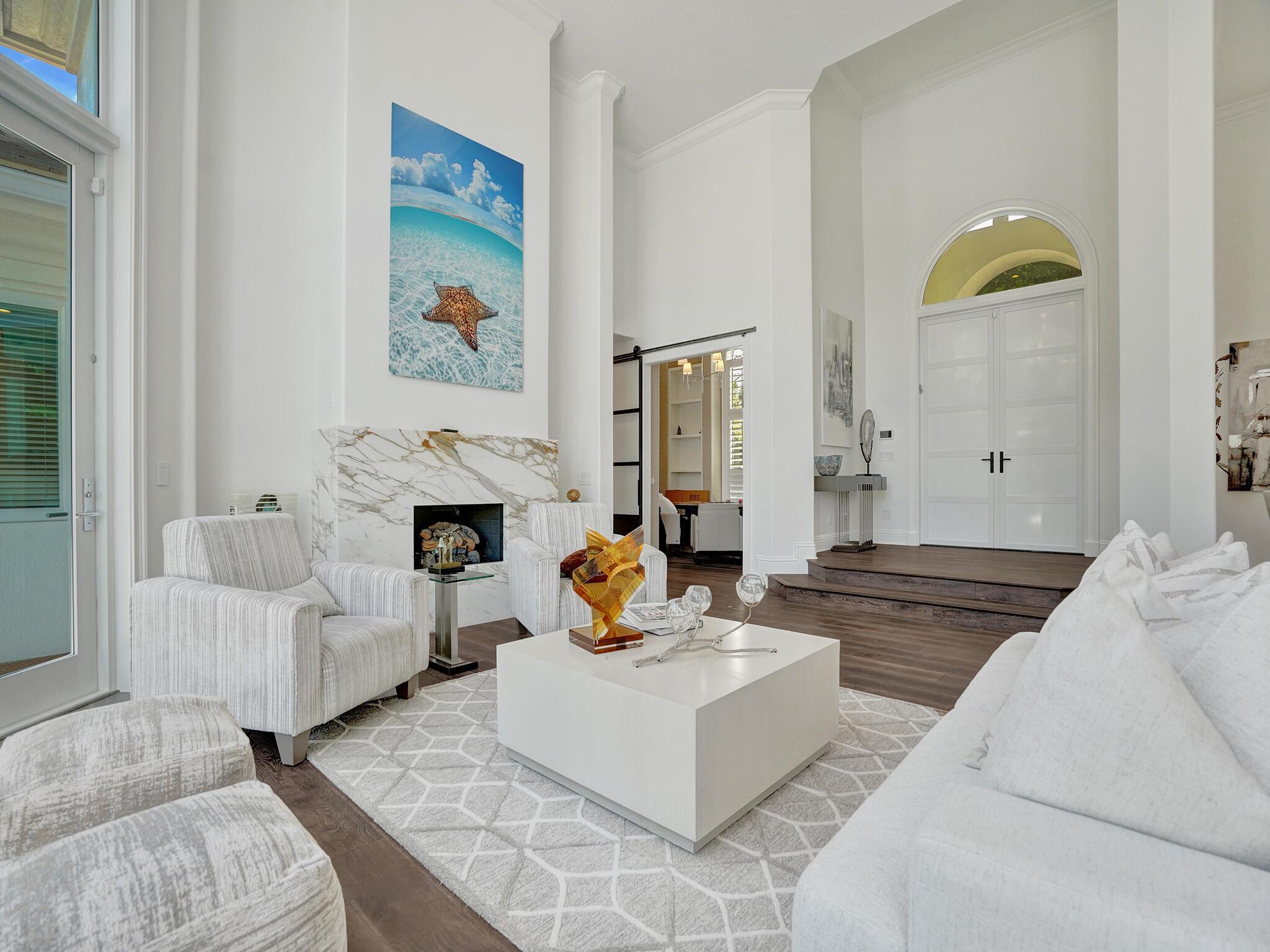 LAKE ROGERS - Residential